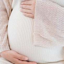 这种一步步开放🛍、估值逐步抬升🍎的模式，也成为🎛✏当前深圳硬件赛📒道融资的典型🆑🔯